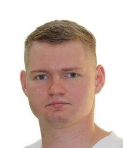 Рубис Александр Русланович стоматолог
