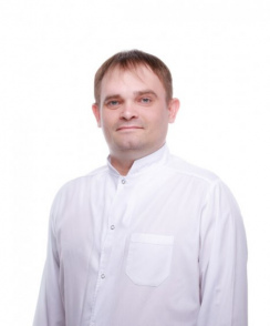 Третьяков Александр Александрович стоматолог-хирург